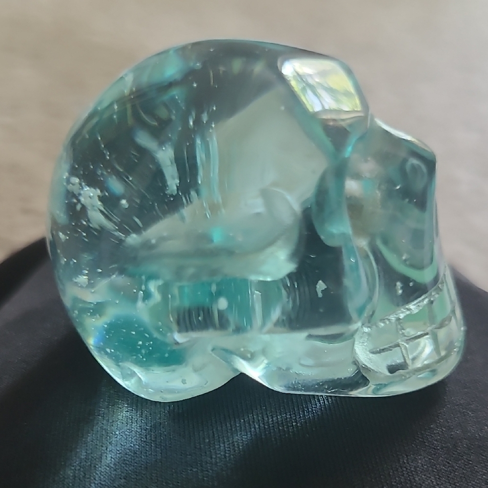 Crystal Skull Decor in Blue - Picture 4 of 5